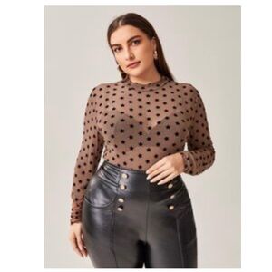 💜2 for 15💜
Star Mesh Plus Size Turtleneck